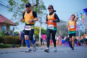 BIB: 45075, 42882
                            <button type="button" onclick="openModal(10097837)" class="btn btn-primary btn-sm float-right btn-popup" data-toggle="modal" data-target=".modal-high-quality">
                        <i class="fas fa-shopping-cart"></i> Add to Cart
                    </button>
                                            <button type="button" onclick="isThisMe(10097837, true)" class="btn btn-success btn-sm float-right btn-popup btn-isme hidden" data-toggle="tooltip" data-placement="bottom" title="นี่คือรูปของคุณใช่ไหม คลิกที่นี่เพื่อเอาเข้าอัลบั้ม">
                        <i class="fas fa-plus"></i> Add to album
                    </button>
                    <button type="button" onclick="isThisMe(10097837, false)" class="btn btn-warning btn-sm float-right btn-popup btn-isnotme hidden">
                        <i class="fas fa-ban"></i> Remove from album
                    </button>